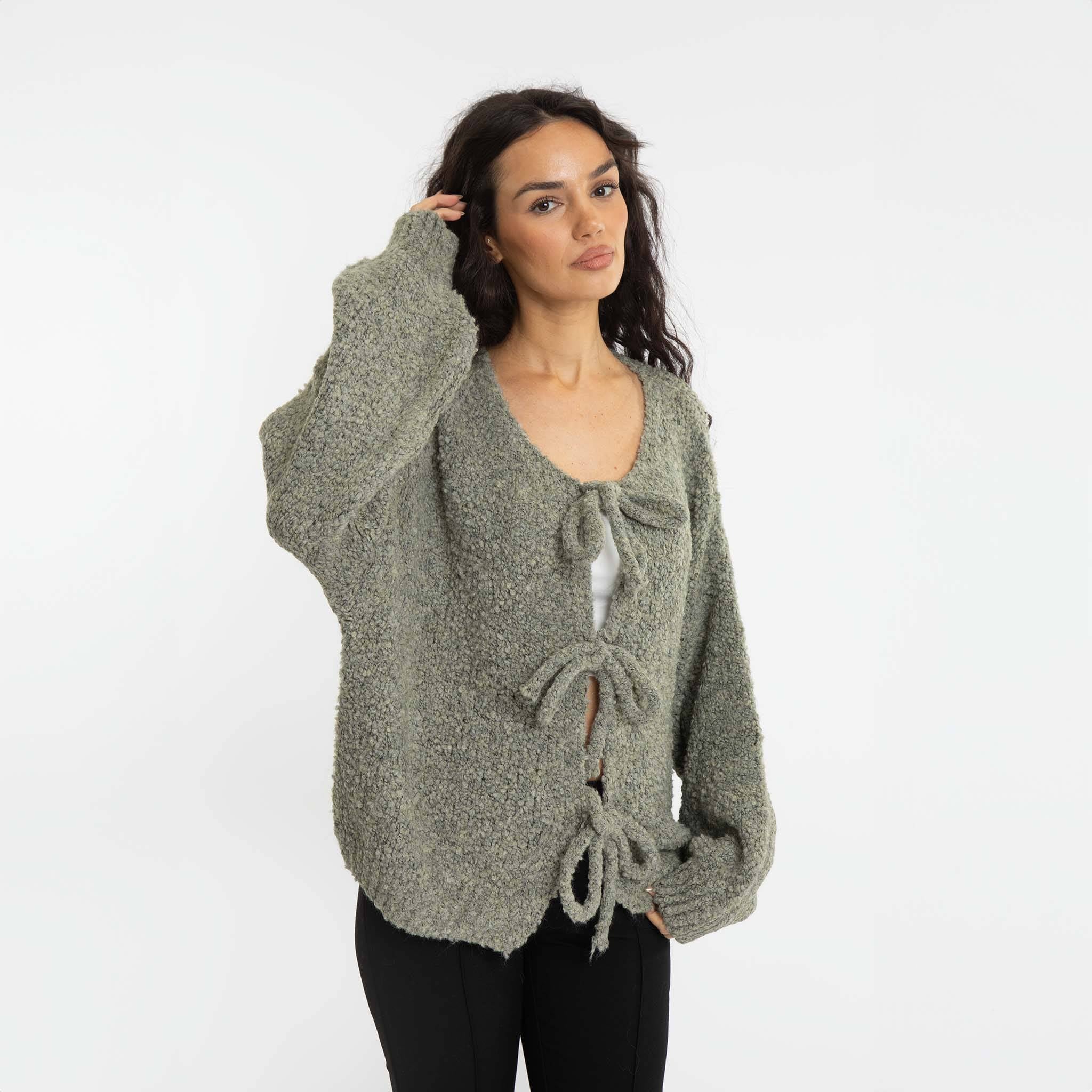 Bouclé Oversized Cardigan mit Schleifen - Image 23