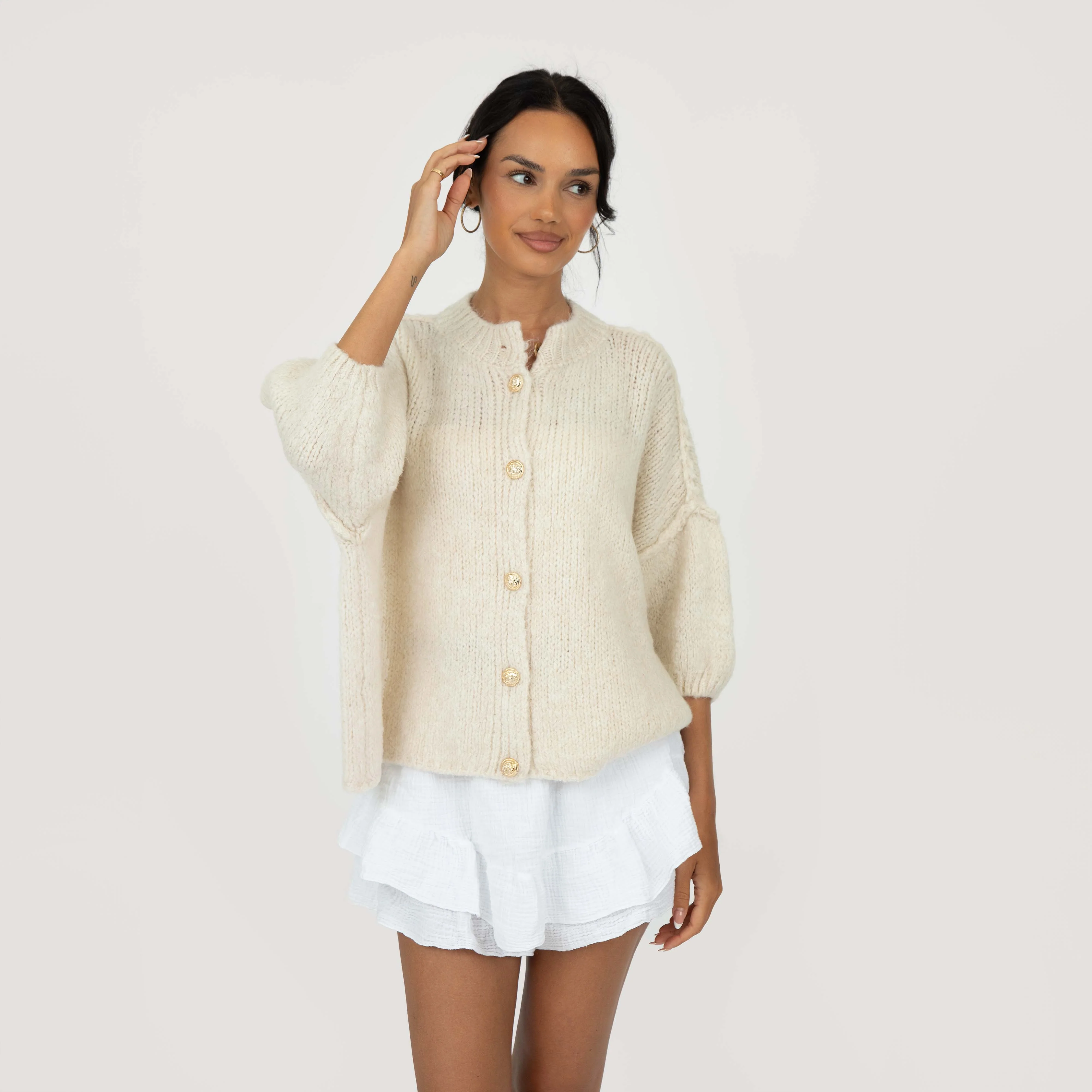 CozyGlam Kurzarm Cardigan - Image 9
