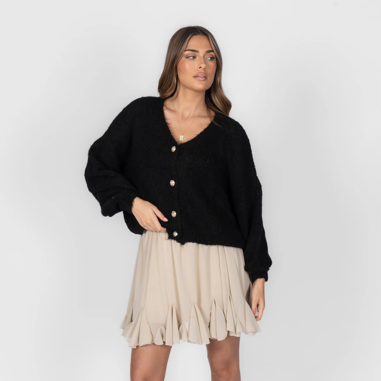 CozyGlam Oversize V-Cardigan Short - Image 32