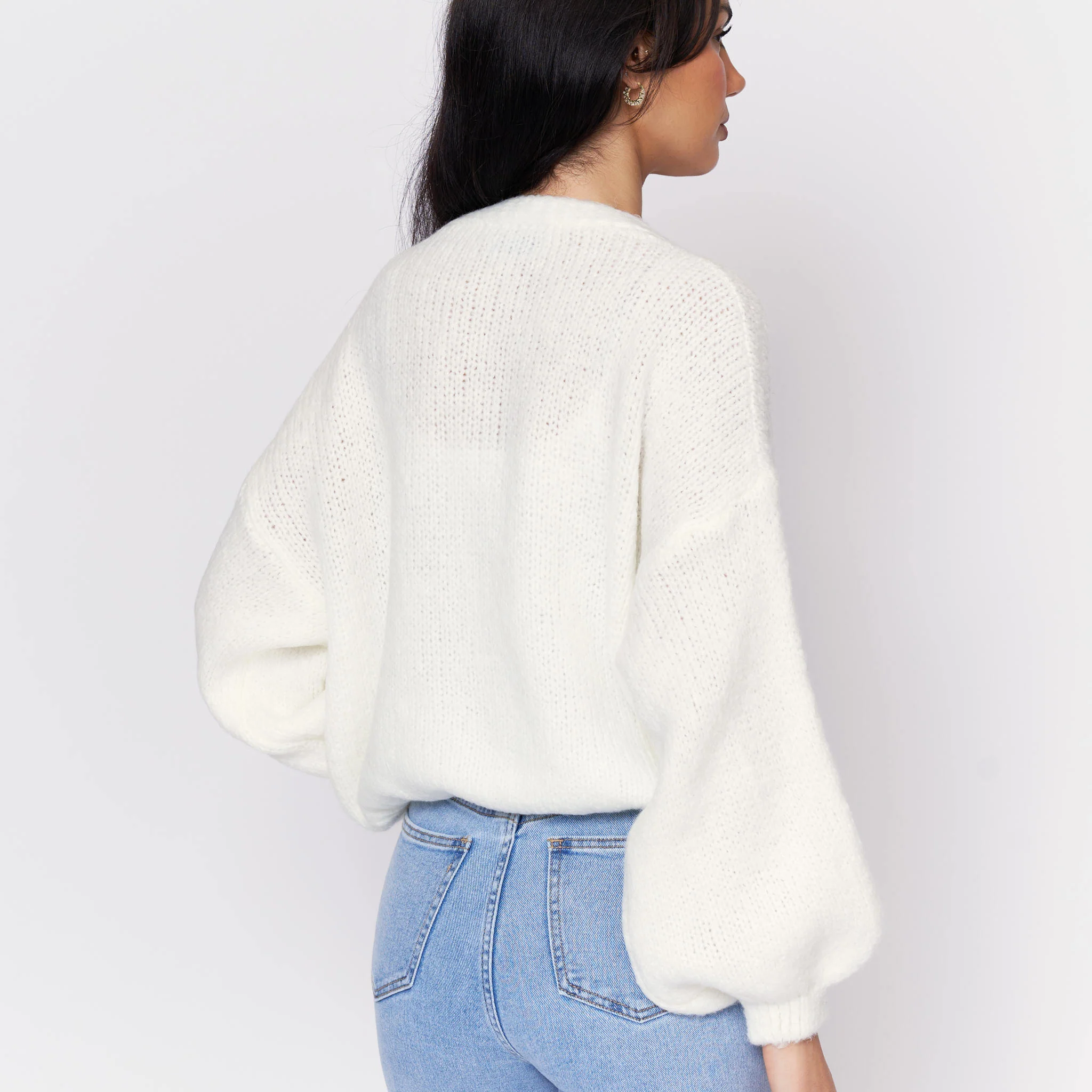 CozyGlam Oversize V-Cardigan Short - Image 37