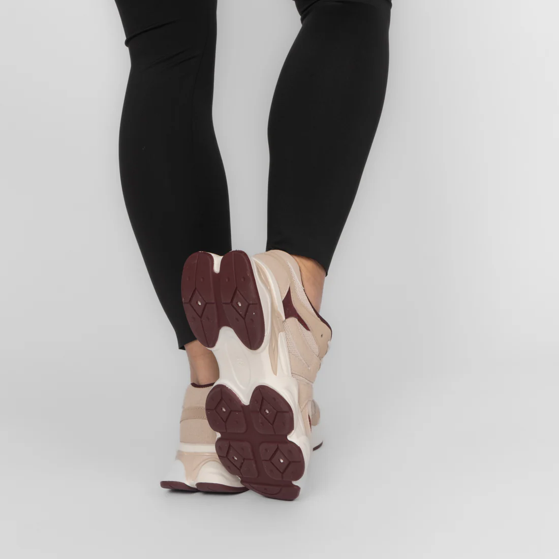 Essential Chunky Sneaker - Image 11