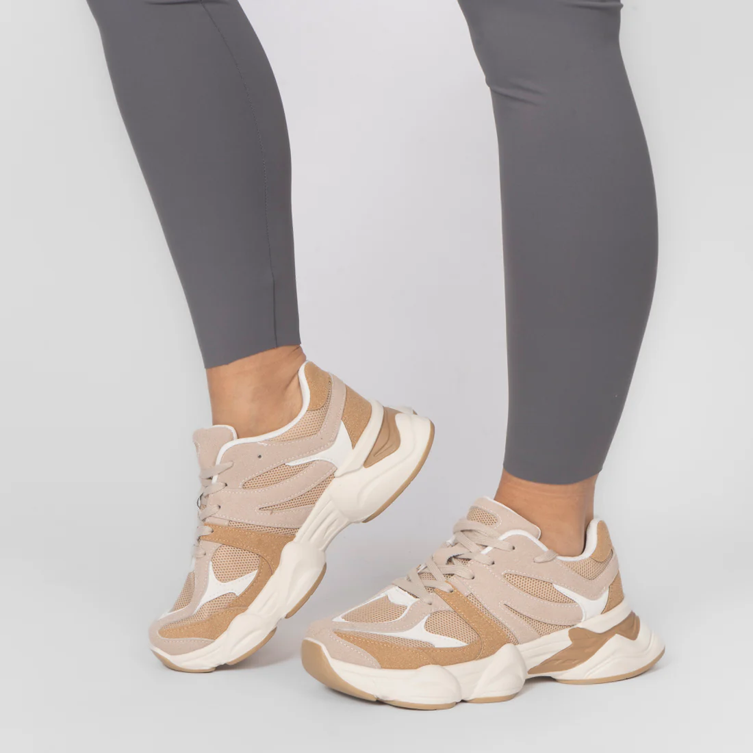 Essential Chunky Sneaker - Image 18