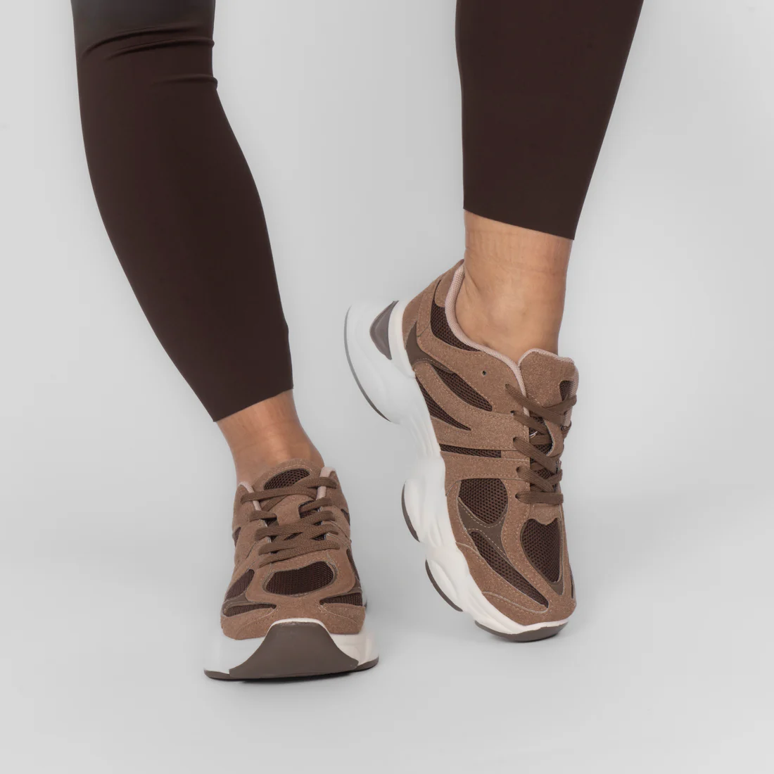 Essential Chunky Sneaker - Image 6