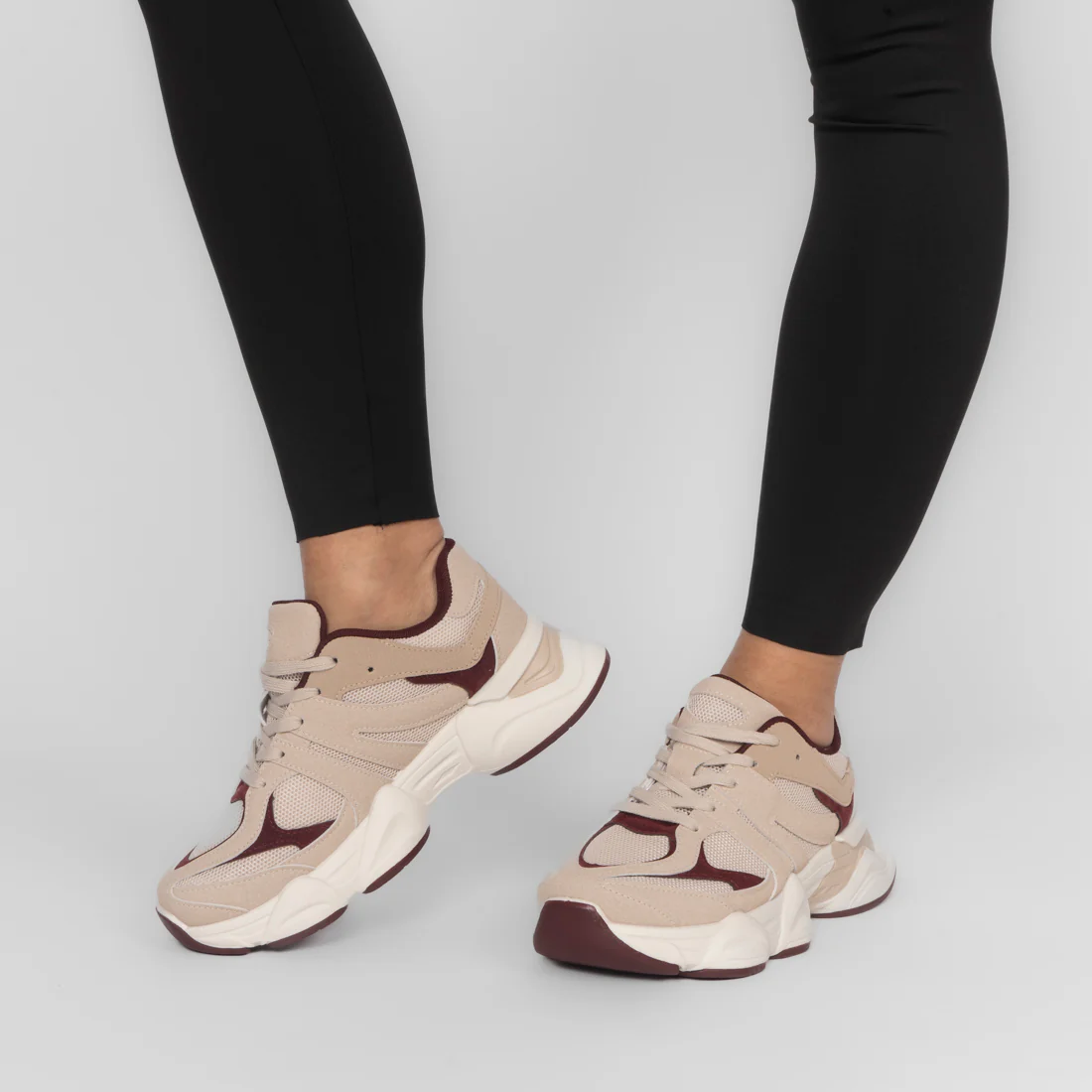 Essential Chunky Sneaker - Image 8
