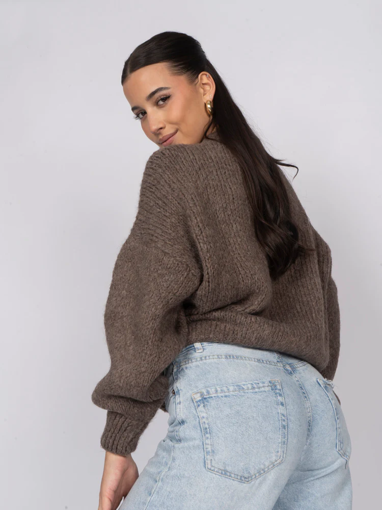 Essential Oversize Knit - Image 12