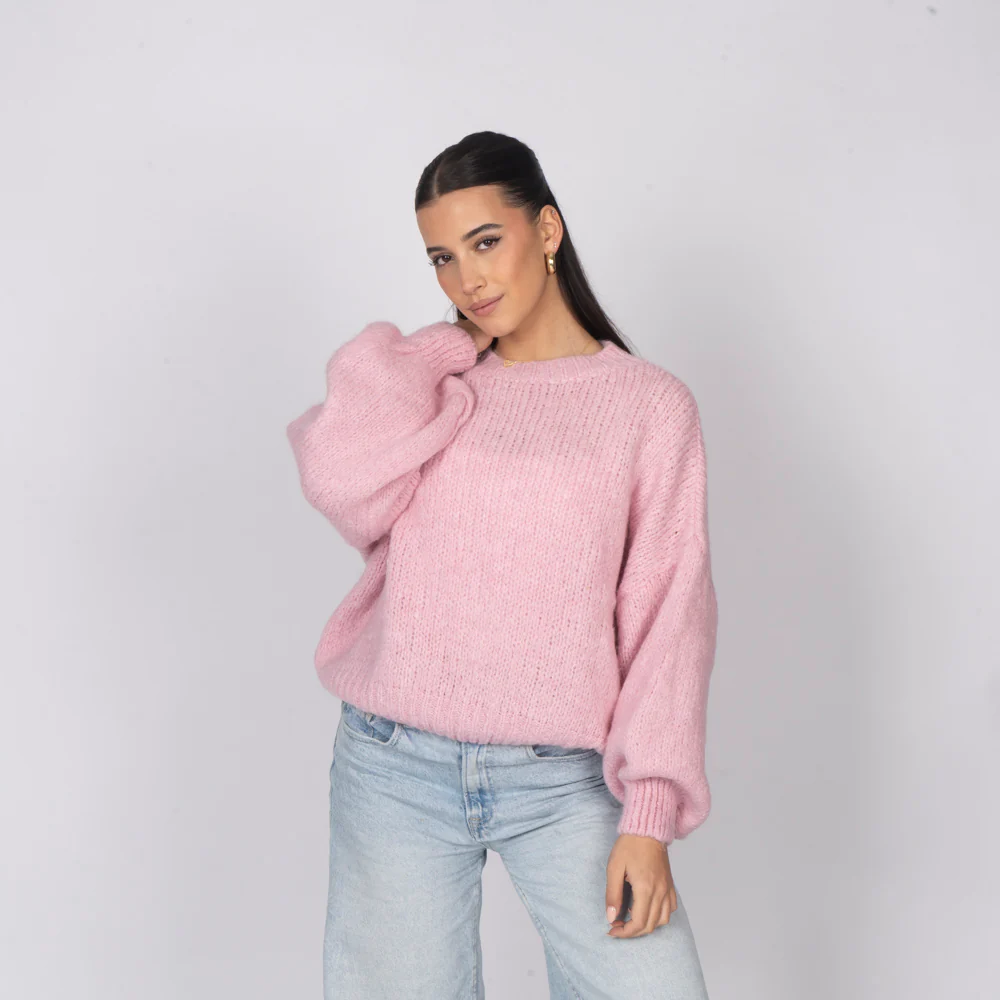 Essential Oversize Knit - Image 3
