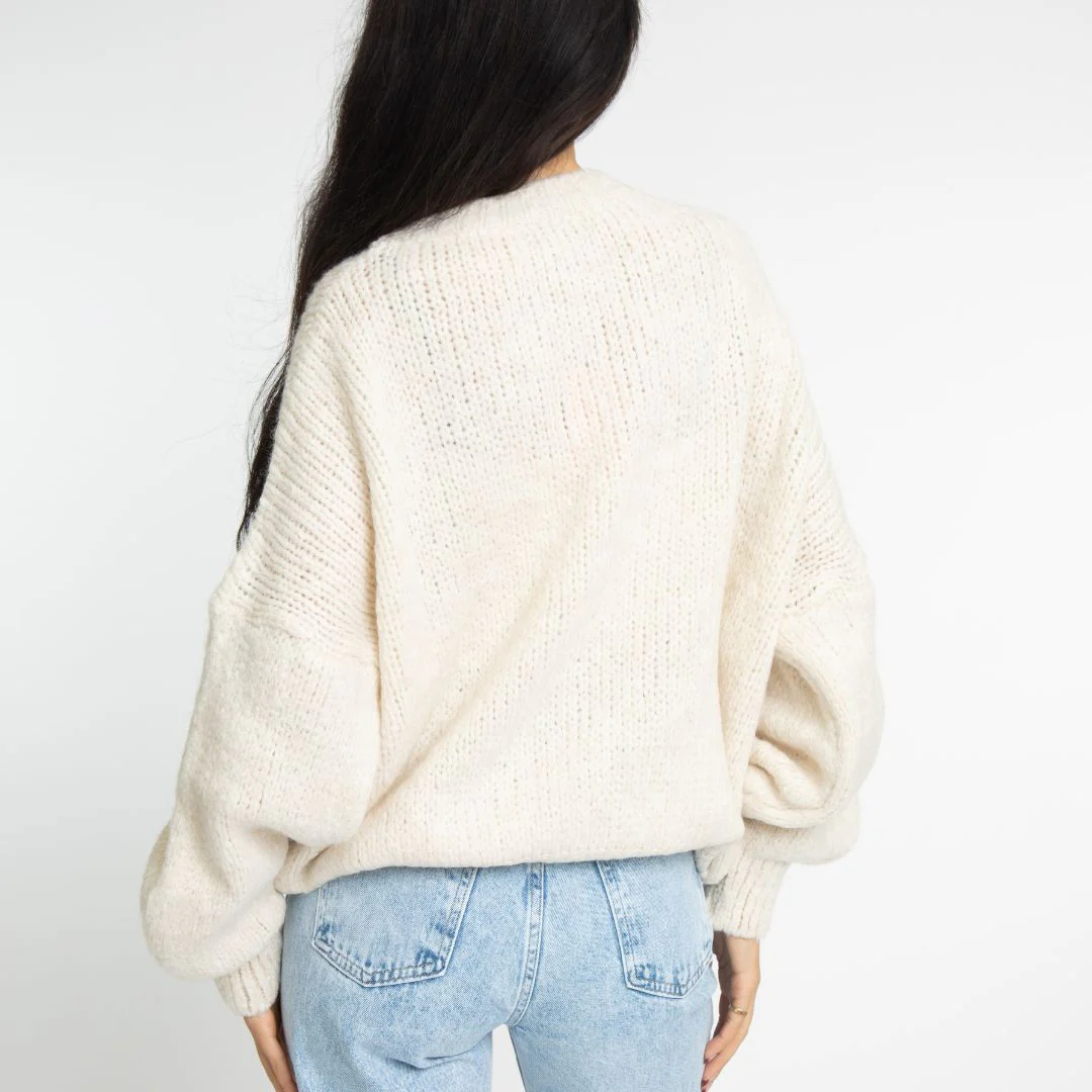 Essential Oversize Knit - Image 35