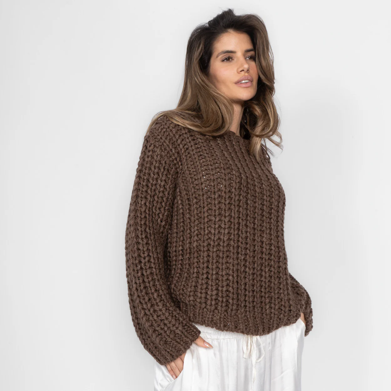 Everyday Chunky Pullover - Image 4