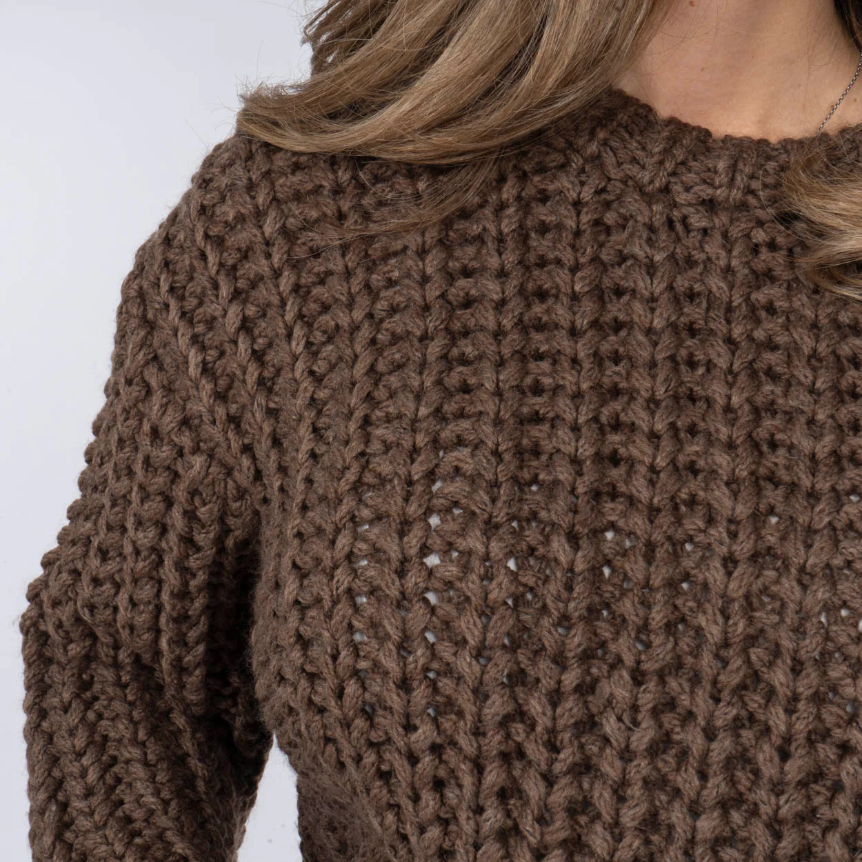 Everyday Chunky Pullover - Image 6