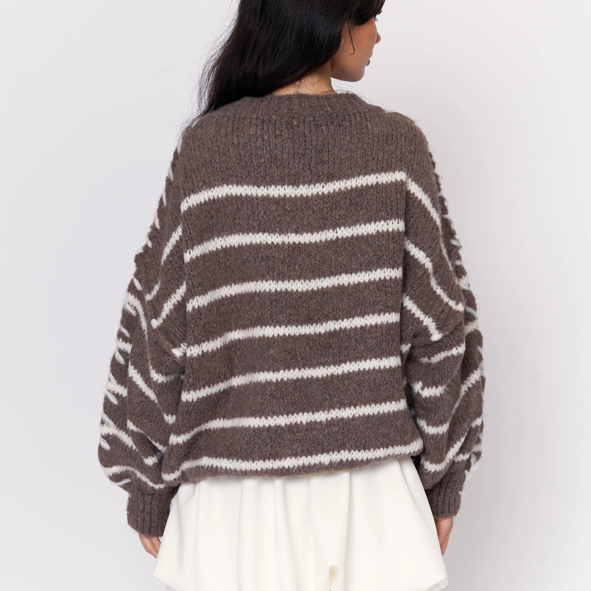 Oversize Cozy Stripes Pullover - Image 17