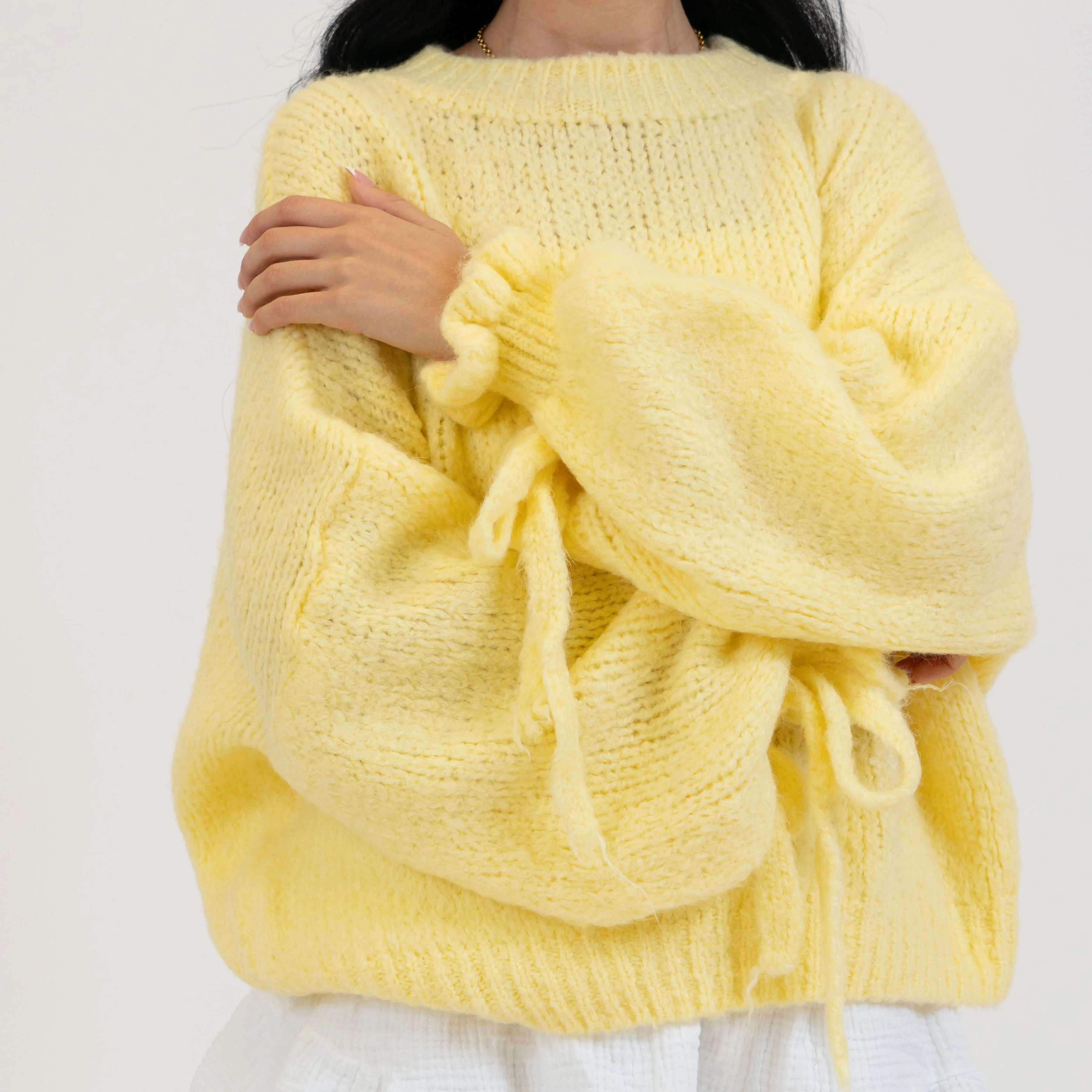Oversize-Pullover mit Schleifenärmeln - Image 5