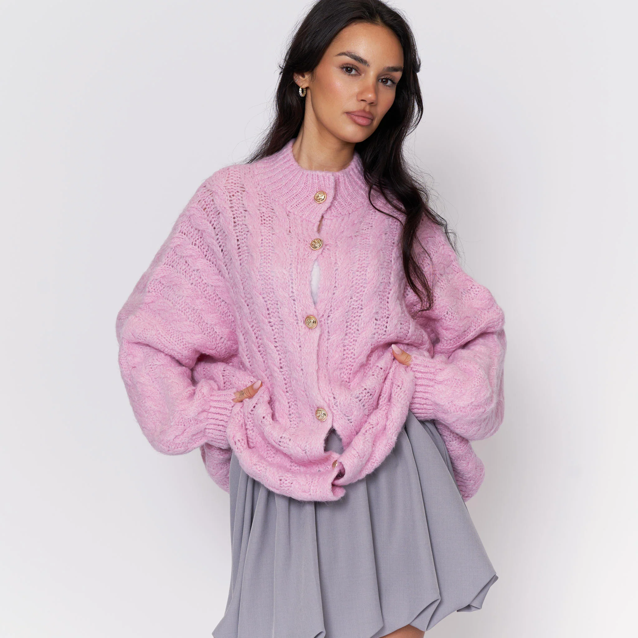 Oversize Zopfmuster Cardigan - Image 17