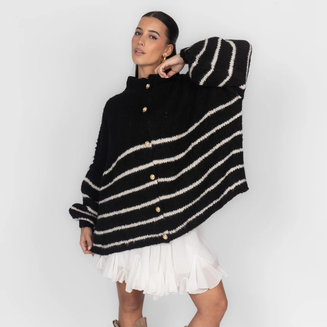 Oversized Cardigan „CozyGlam“ – Stripe Edition - Image 42