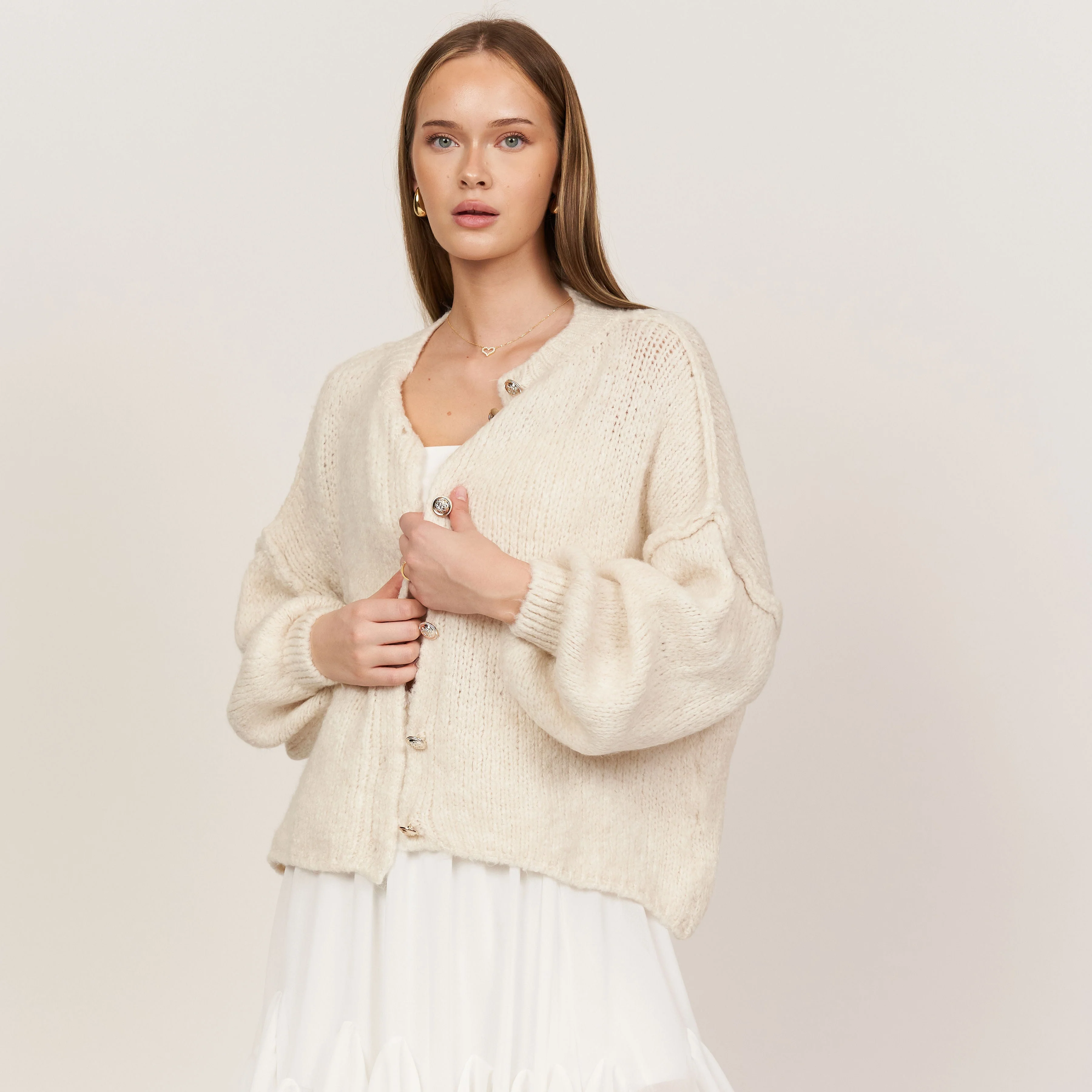 Oversized Cardigan Short "CozyGlam" - Image 54