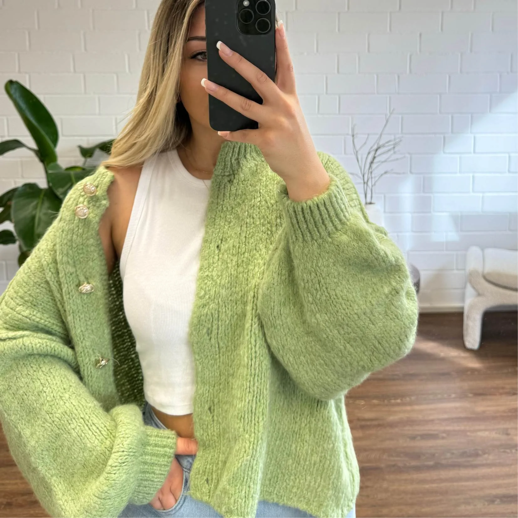 Oversized Cardigan Short "CozyGlam" - Image 66