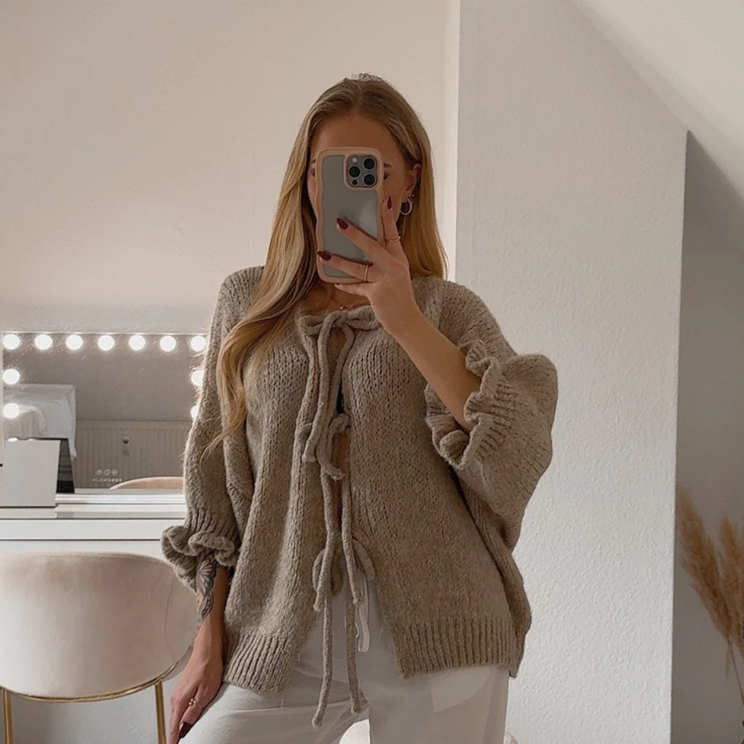 Oversized Tulip Cardigan mit Schleifen - Image 12