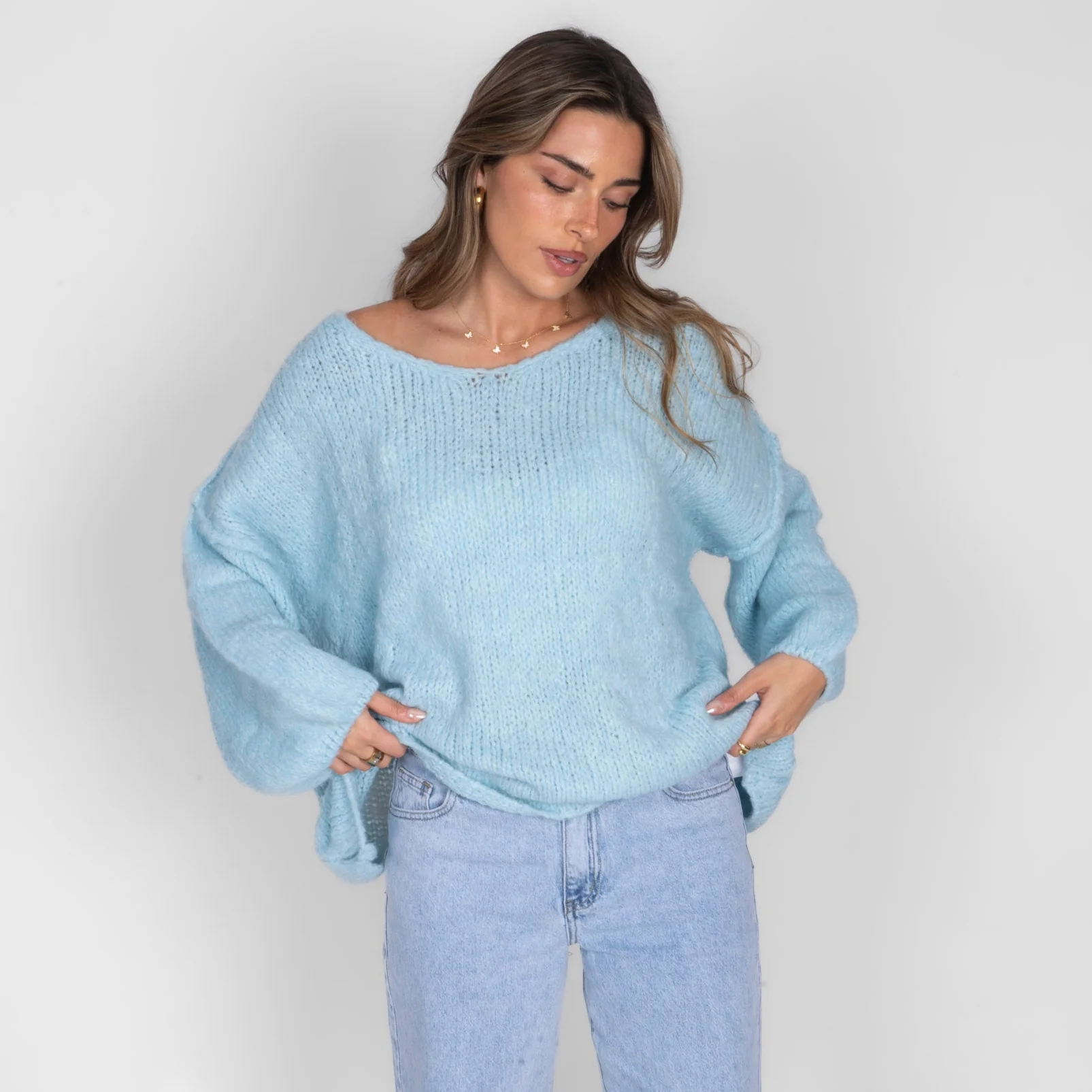 Oversized V-Neck Pullover - Image 13