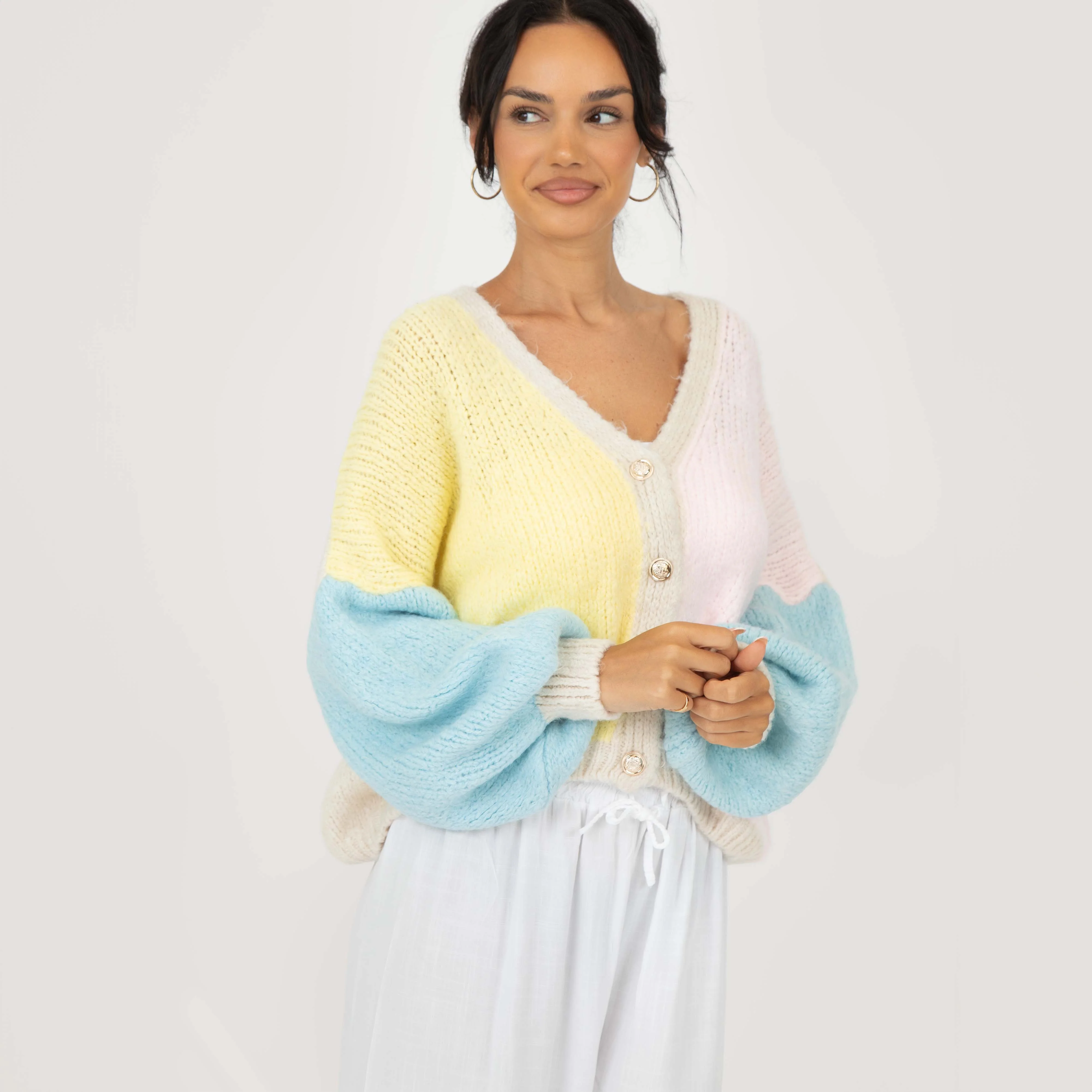 Pastell Velvet Oversized Cardigan - Image 14