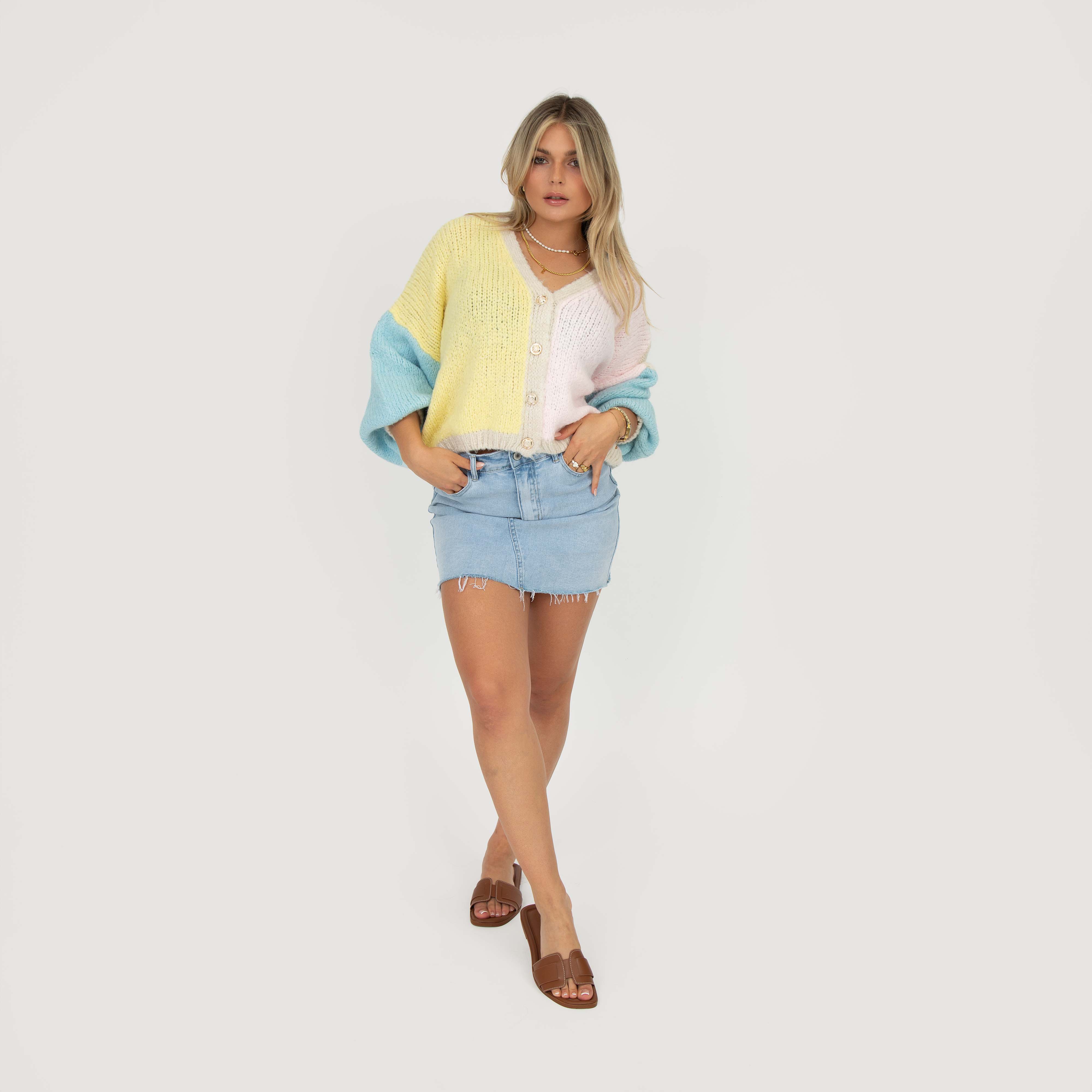 Pastell Velvet Oversized Cardigan - Image 17