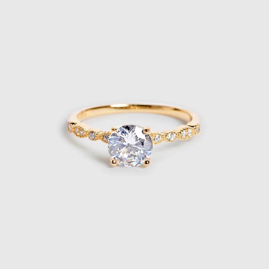 Pretty Crystal Ring - Image 3