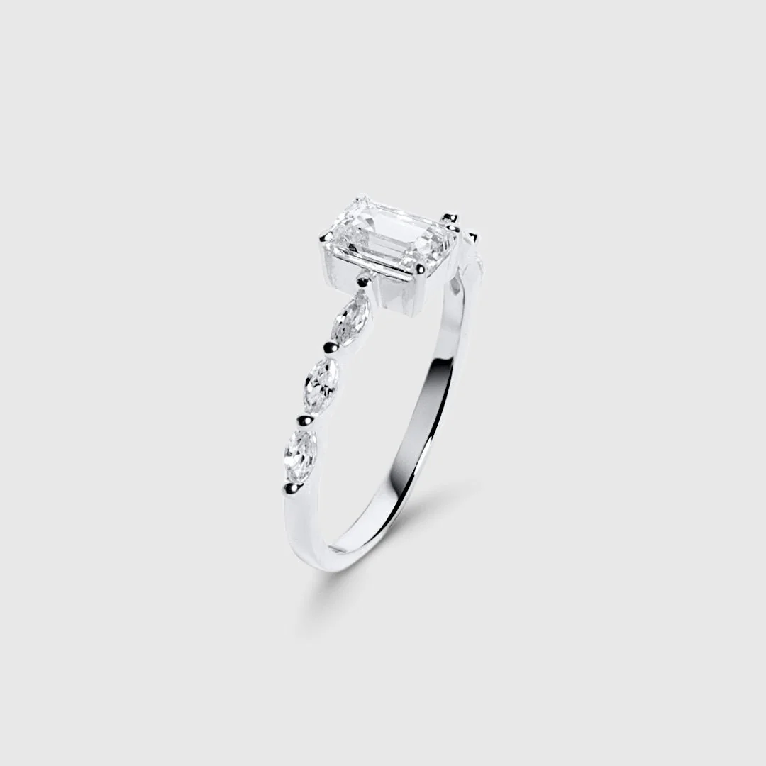 Seven Sky Baguette Ring - Image 5