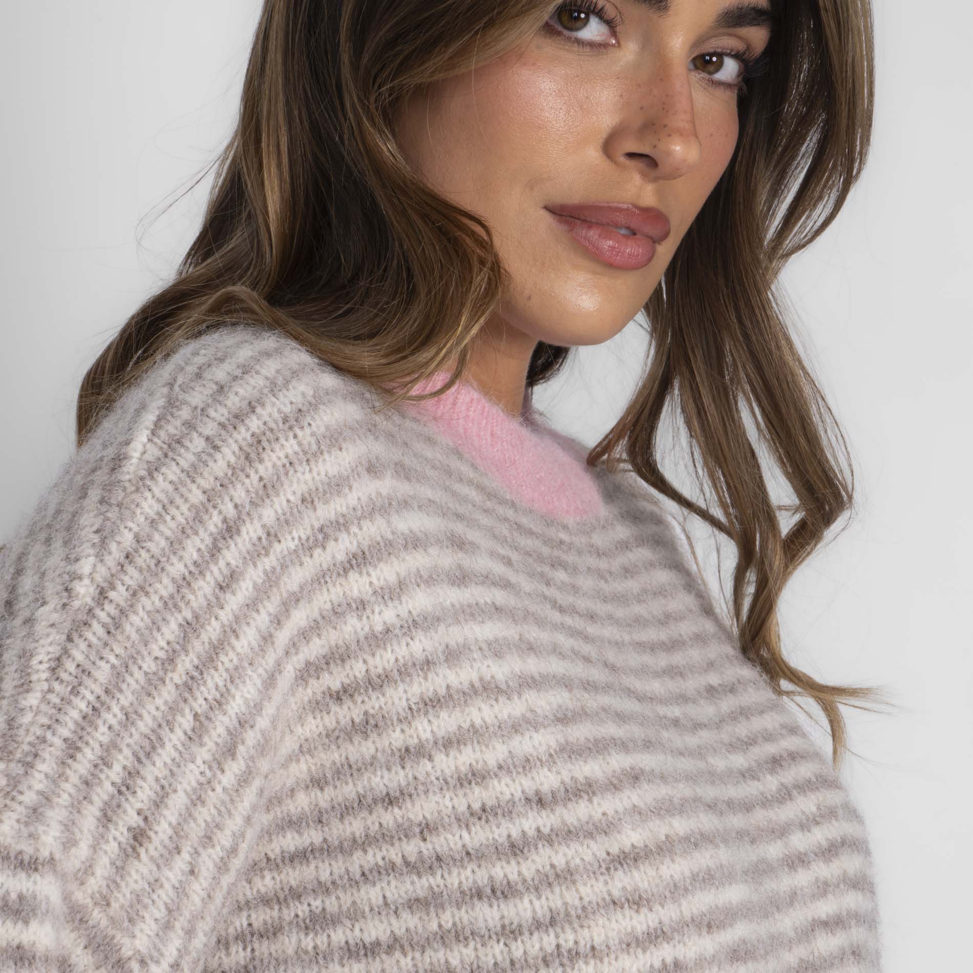 Soft Glow Stripe Pullover - Image 5