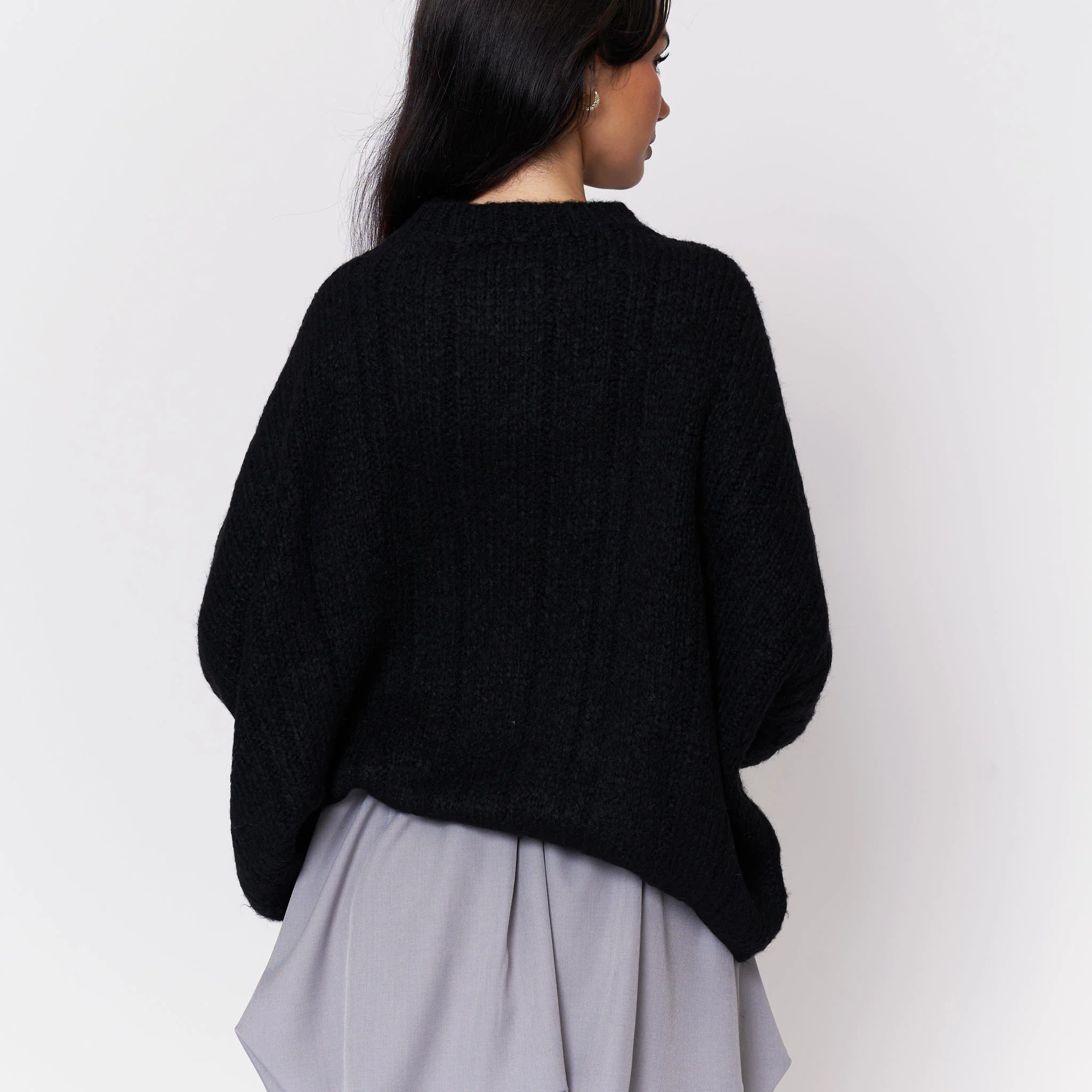 Softer Oversize Pullover mit Zopfmuster - Image 26