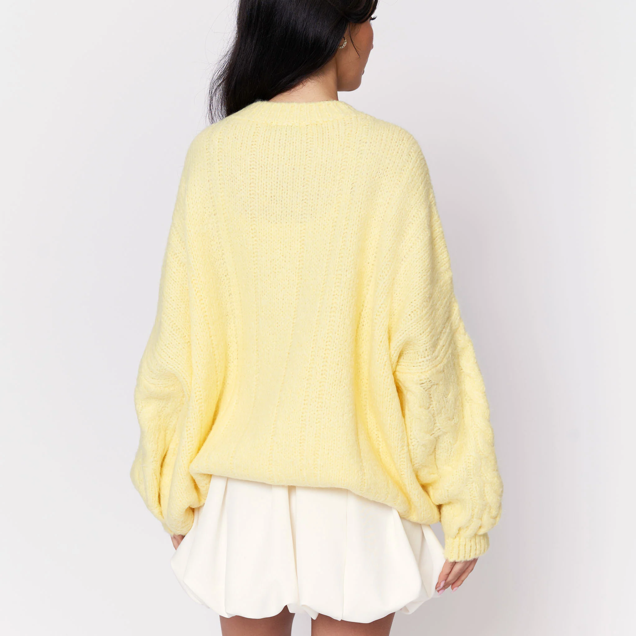 Softer Oversize Pullover mit Zopfmuster - Image 4