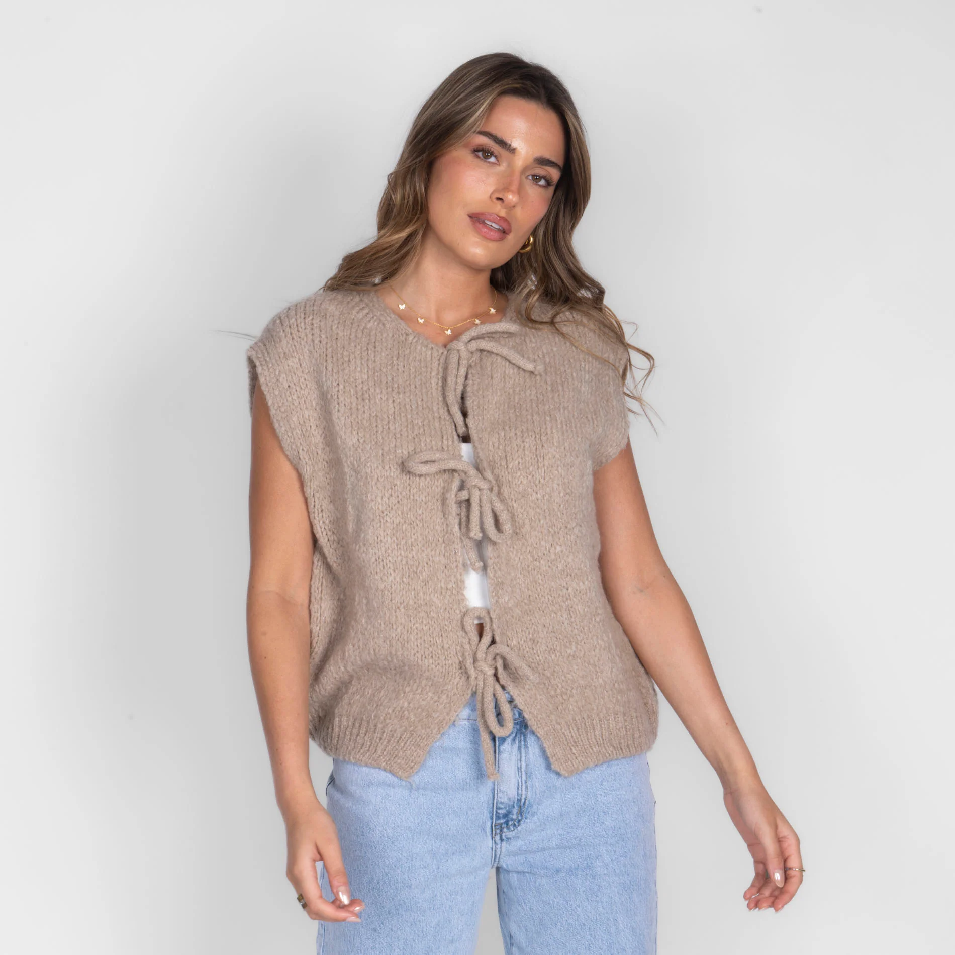 Strickweste mit Schleifen - Image 12
