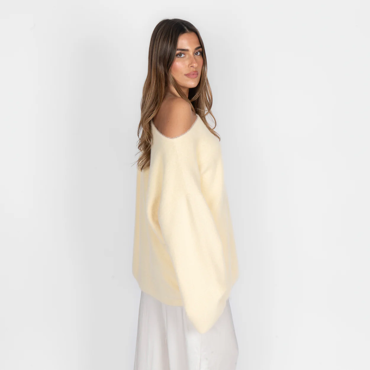 Ultra-Soft Everyday Off Shoulder Pullover - Image 16