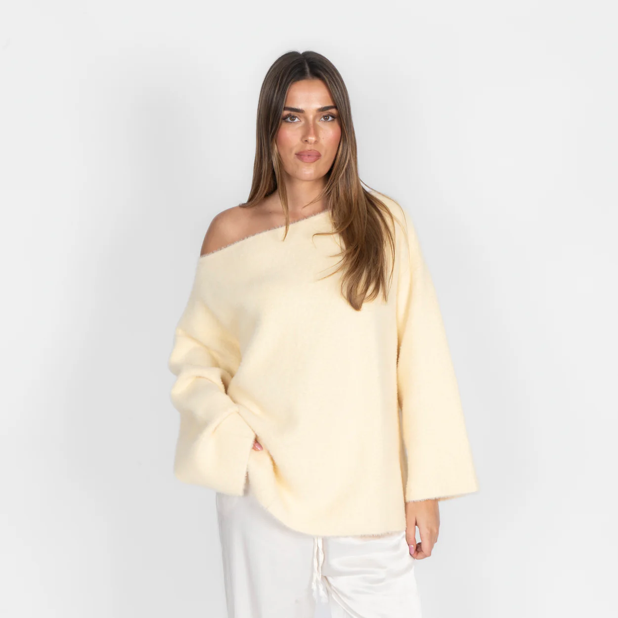 Ultra-Soft Everyday Off Shoulder Pullover - Image 17