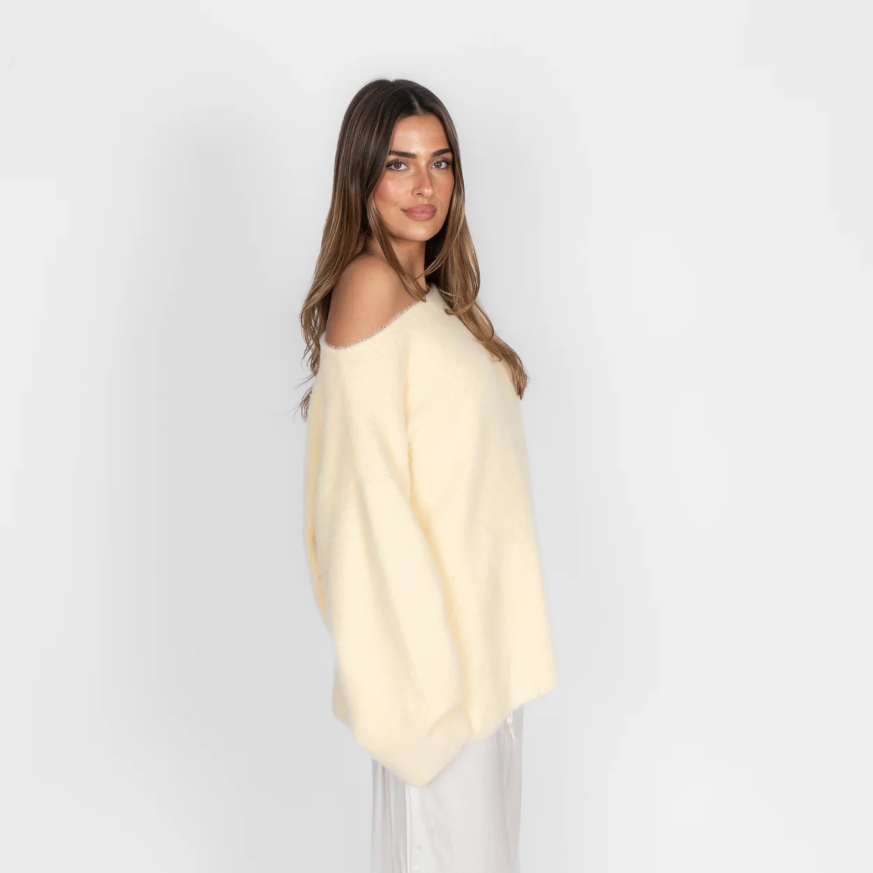 Ultra-Soft Everyday Off Shoulder Pullover - Image 18