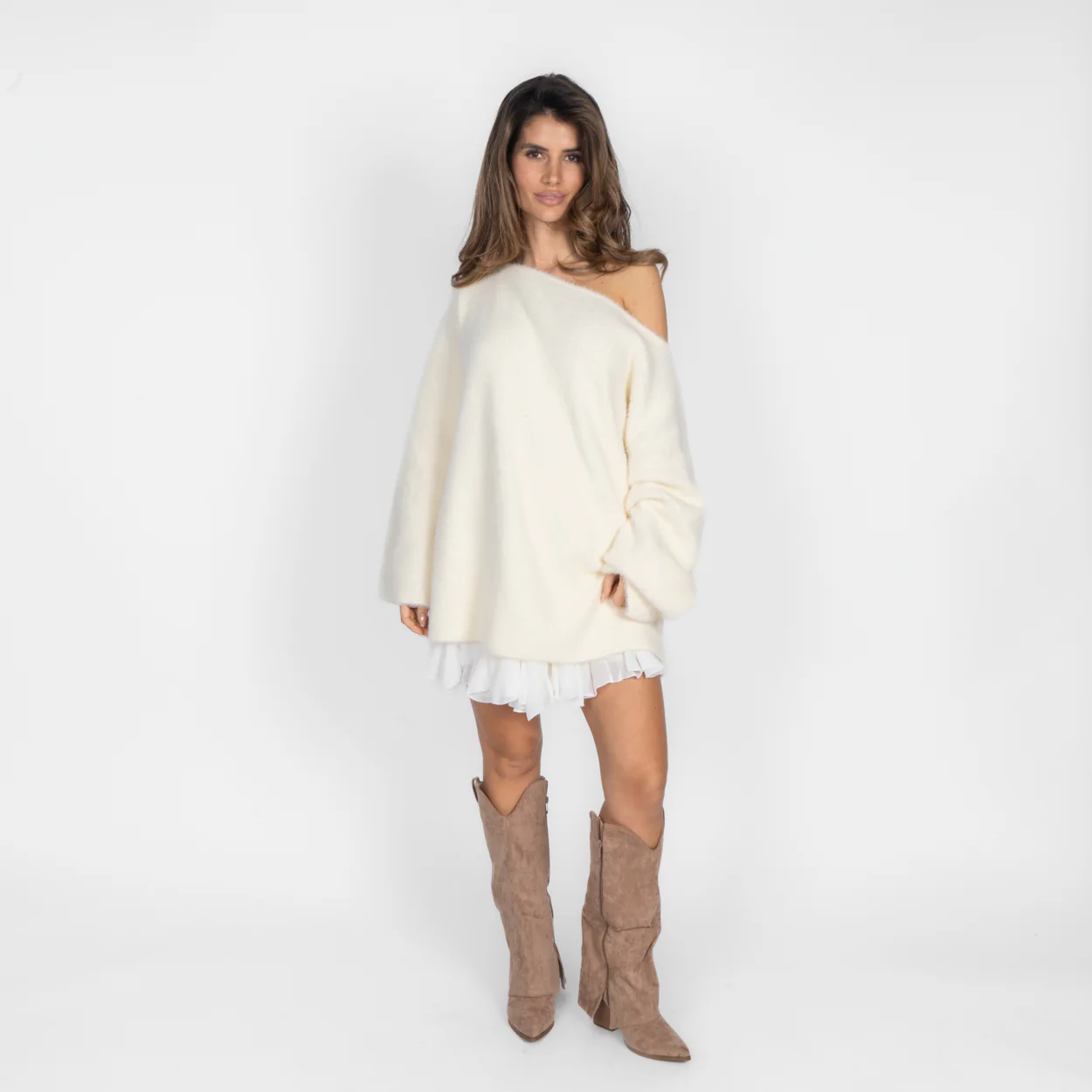 Ultra-Soft Everyday Off Shoulder Pullover - Image 25