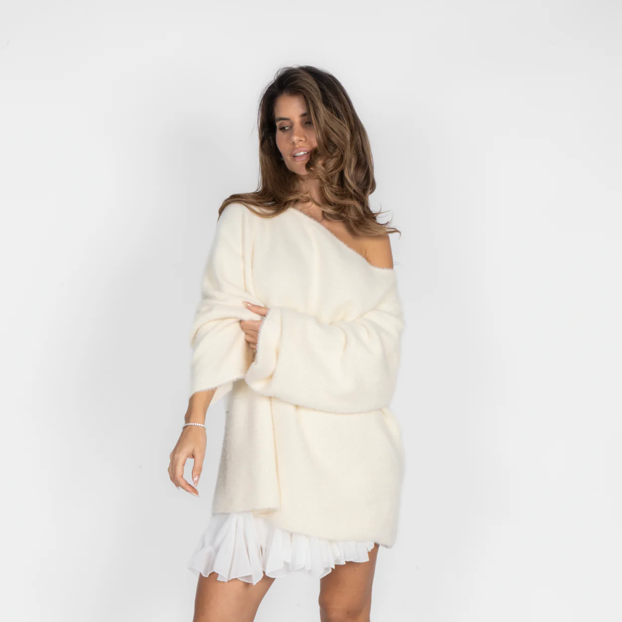 Ultra-Soft Everyday Off Shoulder Pullover - Image 28