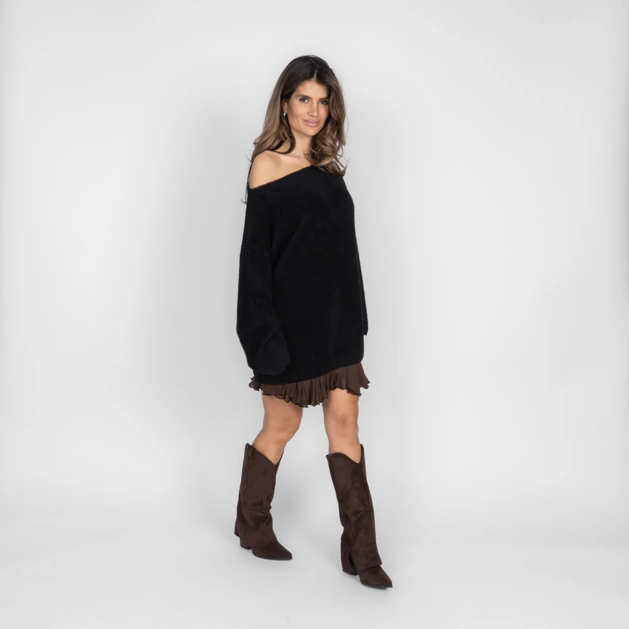 Ultra-Soft Everyday Off Shoulder Pullover - Image 31