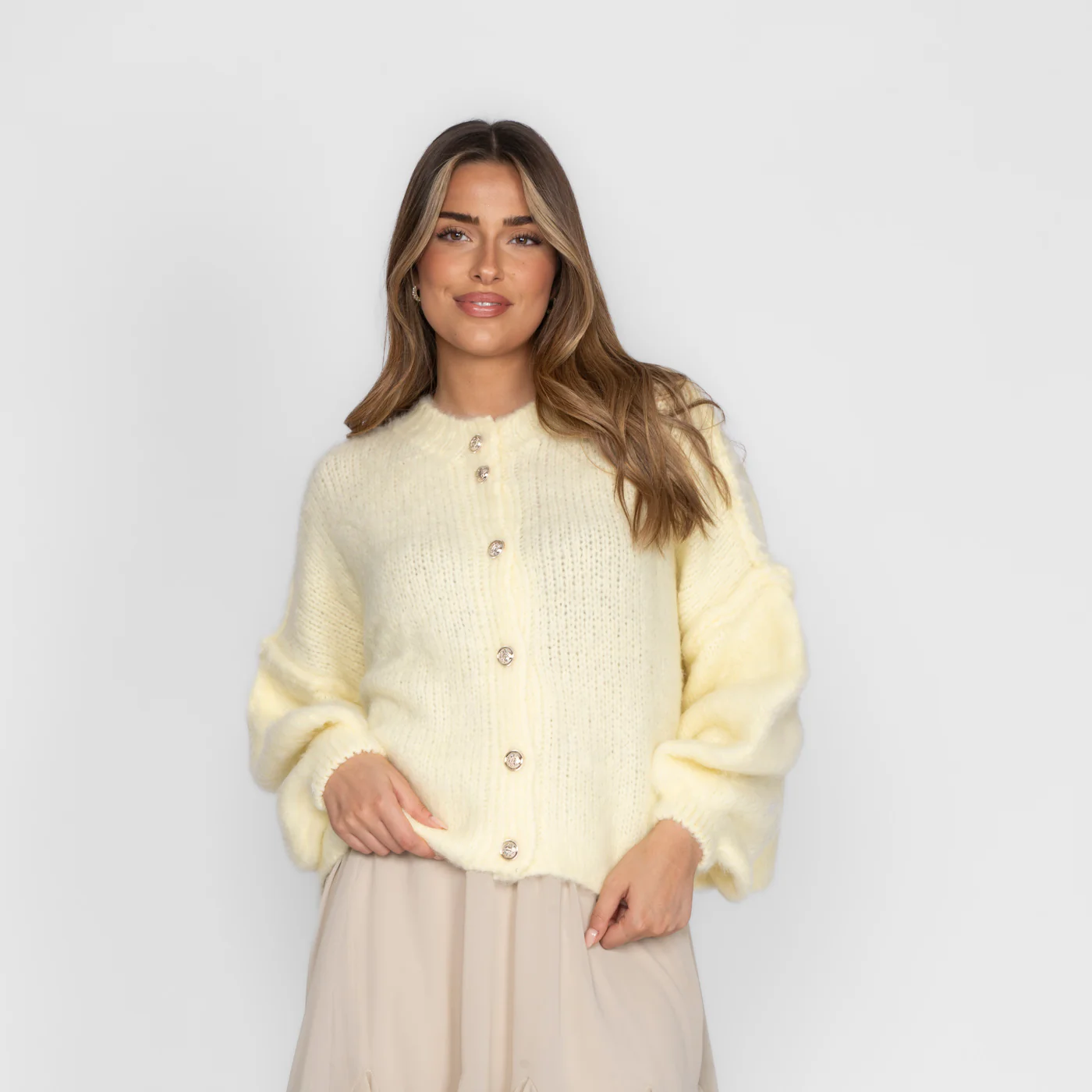 Ultra Softer Cardigan Short "CozyGlam" - Image 36